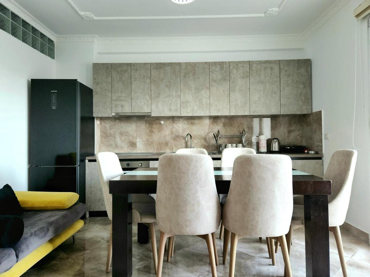 Perandori Apartment Vlore Bagian luar foto